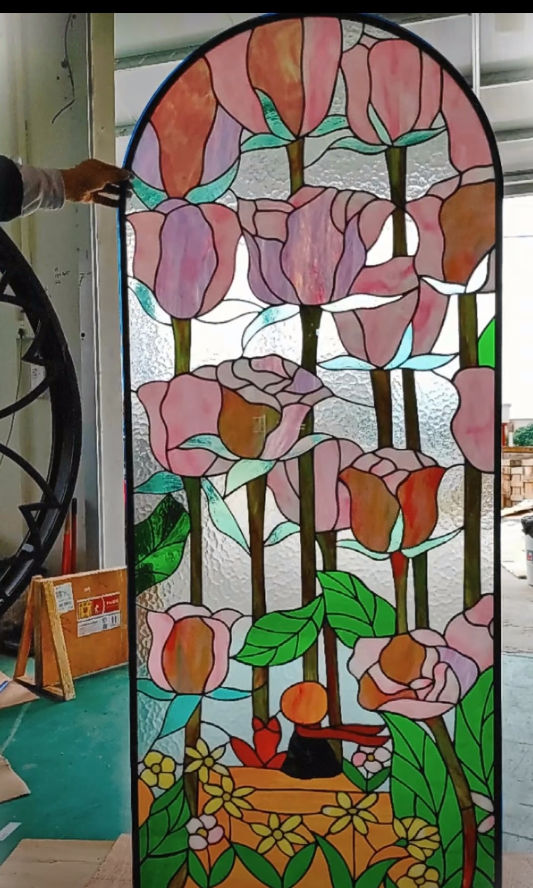 Stained Glass Window Panel Colorful Decorative Glass OEM ODM For Building Wall Roof Church And Door
