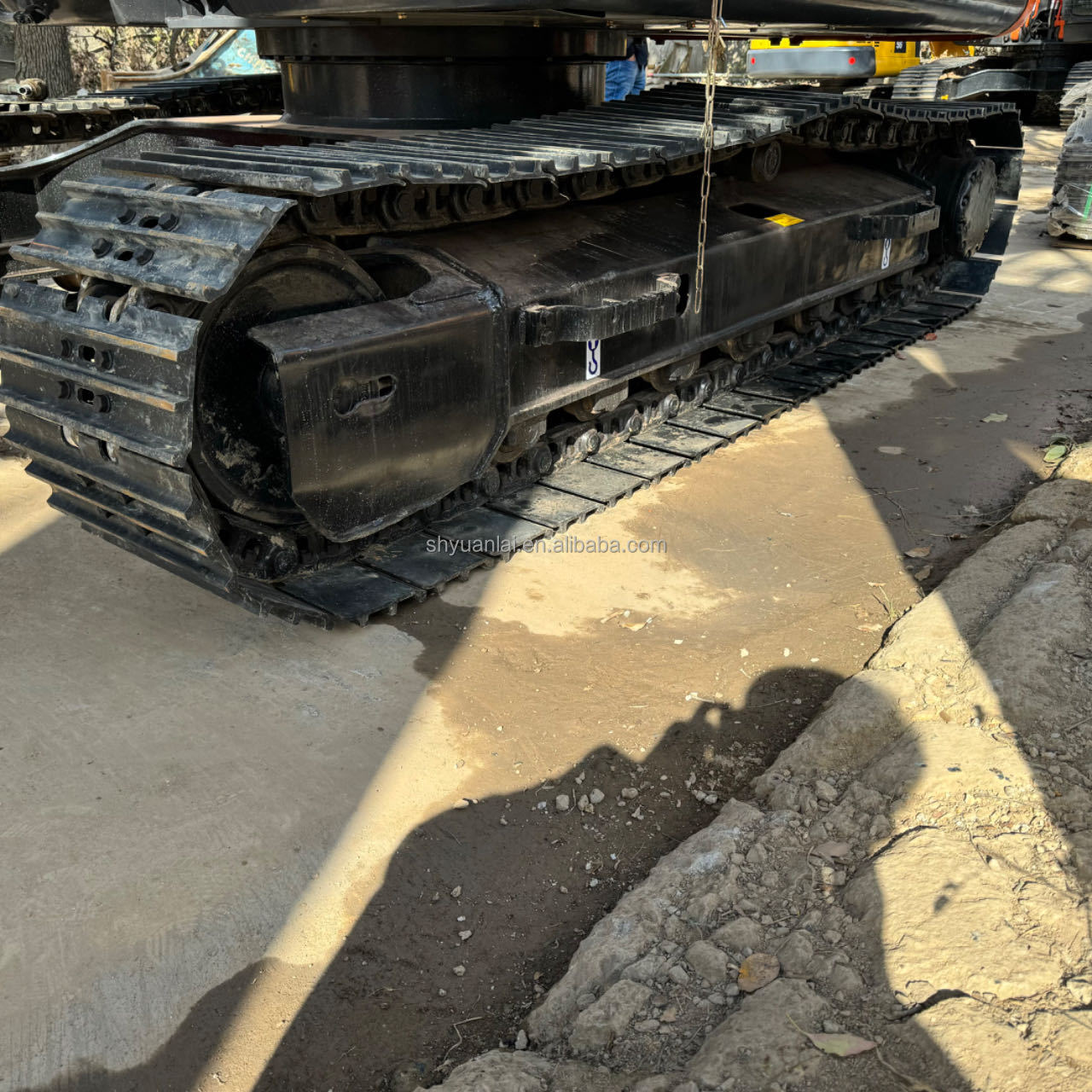 Used Hitachi Excavator ZX60 with ISUZU Engine High Comfort High Safety and Precision