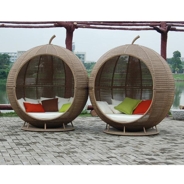 Powder Coated Outdoor Furniture Apple Style Rattan Weaving Sofa for Backyard