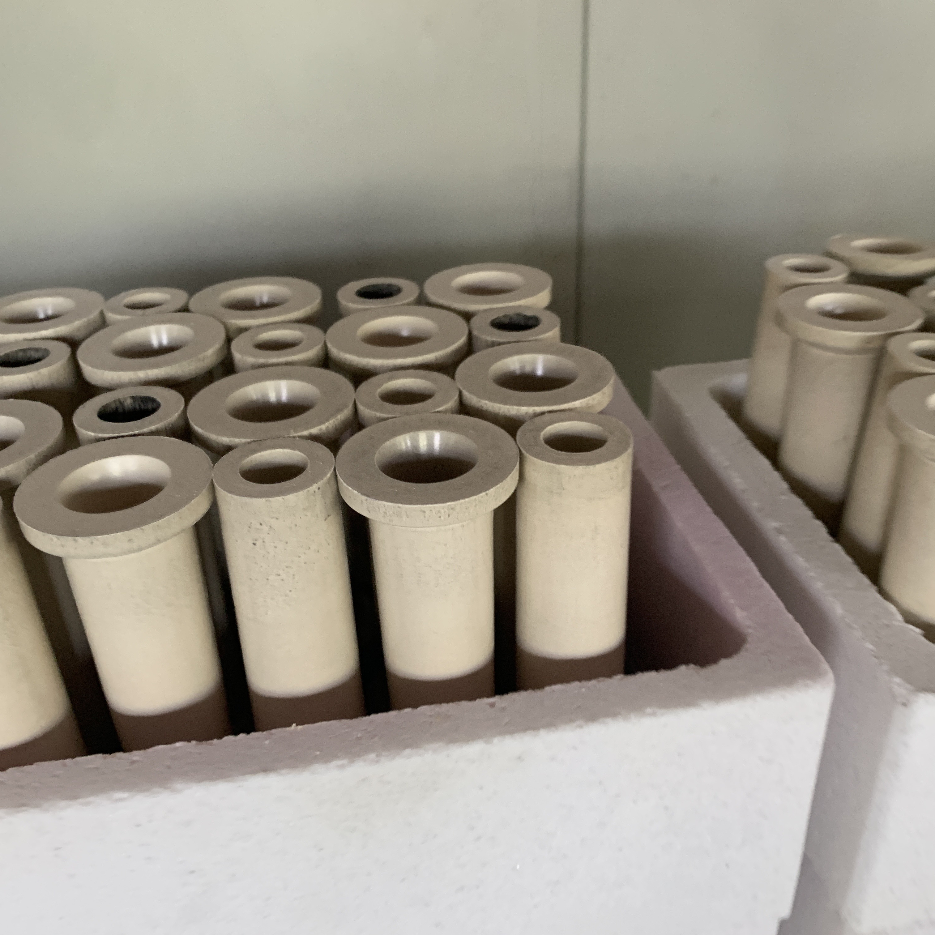 Refractory Tundish Nozzles Zirconia Inserts 