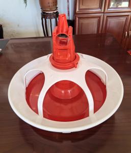 Wholesale Five grid feeding trays for the ducks from china suppliers