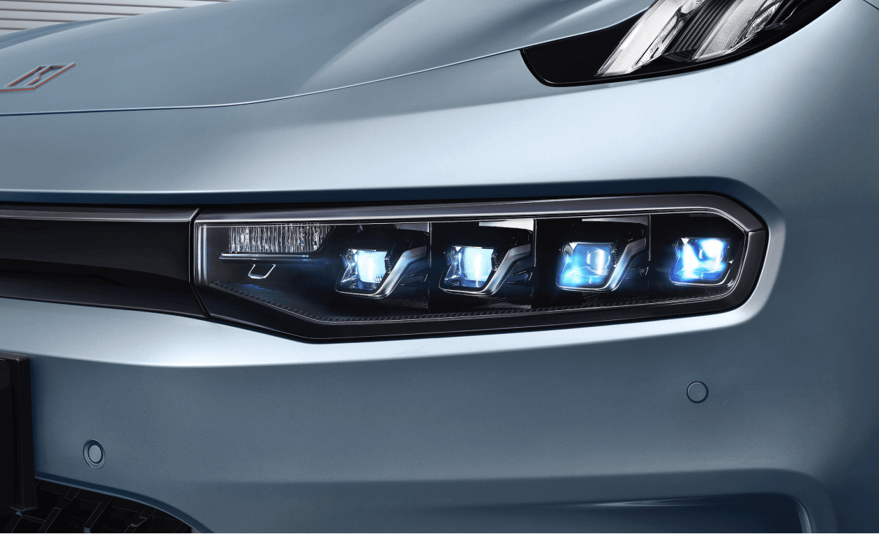 400KW ZEEKR 001 Sedan Nev 610KM 715KM Fast Charge Electric Car Private Car with 732km CLTC All-Electric Range and LED