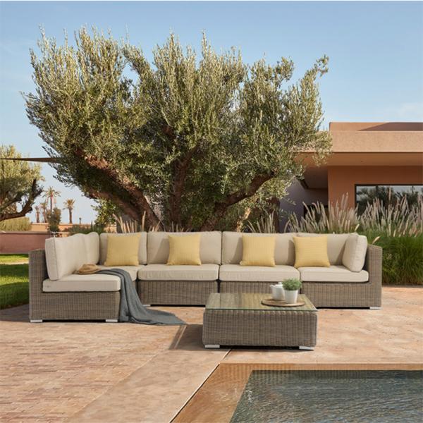 Comfortable Patio Furniture Aluminum and Pe Rattan Garden Sofa Set for