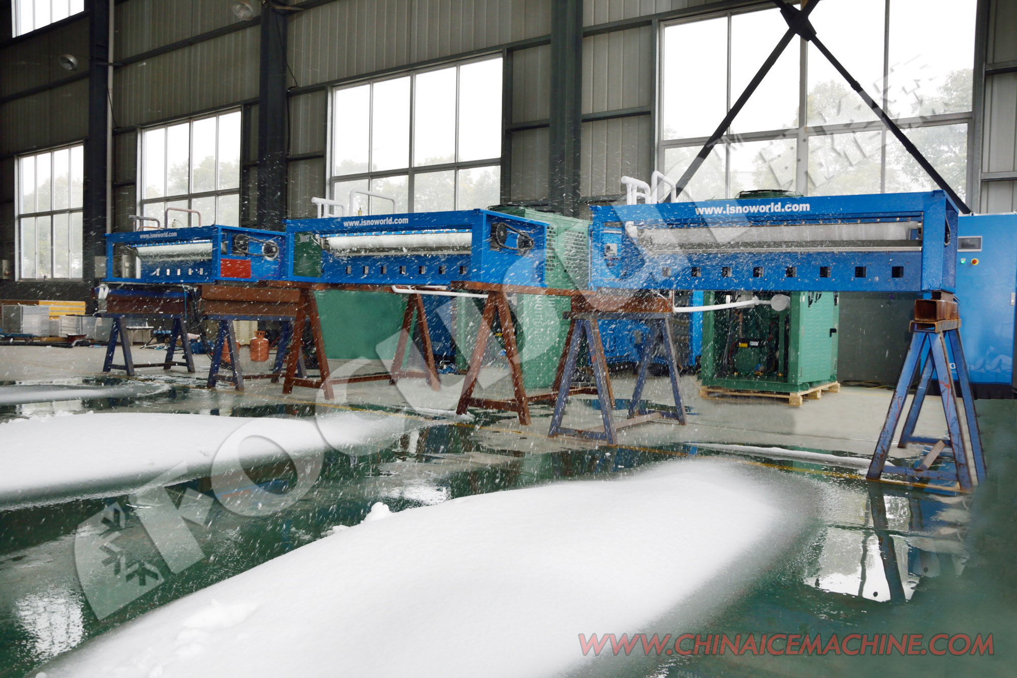 Large Capacity 1500KG/24H Snow Making Machine for Artificial Snow in Snow Theme Park