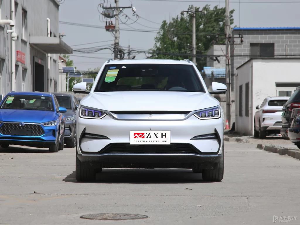 The flagship BYD Song PLUS a Chinese-made five-door five-seat compact SUV has a range of 505 kilometers used car