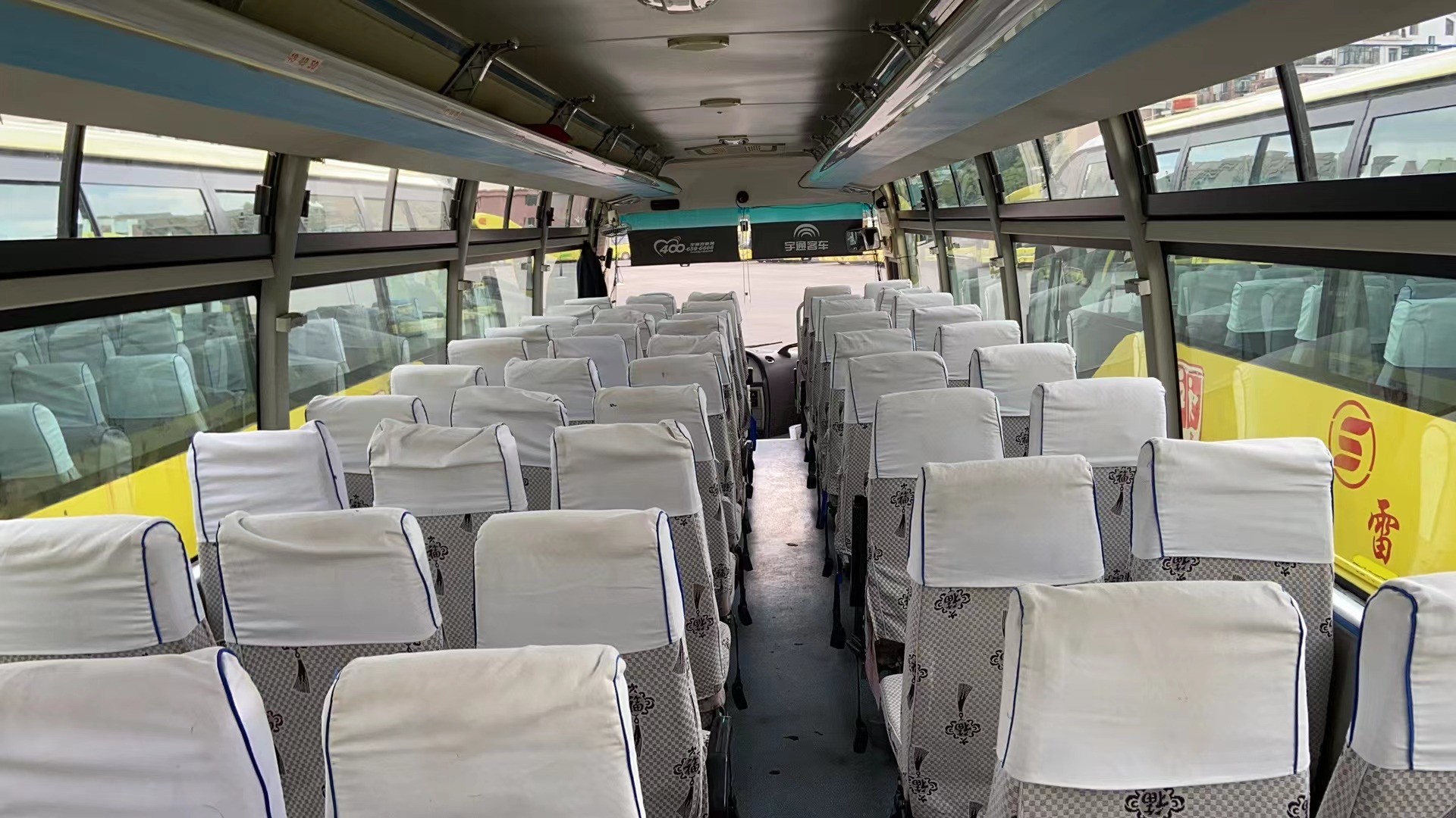 Yuchai Engine Second Hand Yutong Bus Coach Zk6107 Passenger 2+3layout 60seats