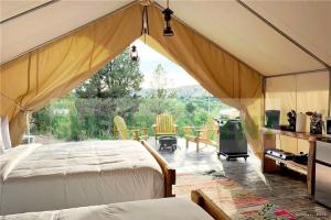 Wholesale Steel Pipes Frame Luxury Tents For Resorts Canvans For Hotel Camping Customized Height from china suppliers