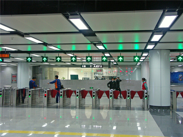 Retractable Automated RFID Turnstile Entrance Gates Turn Style Door 50Hz / 60Hz