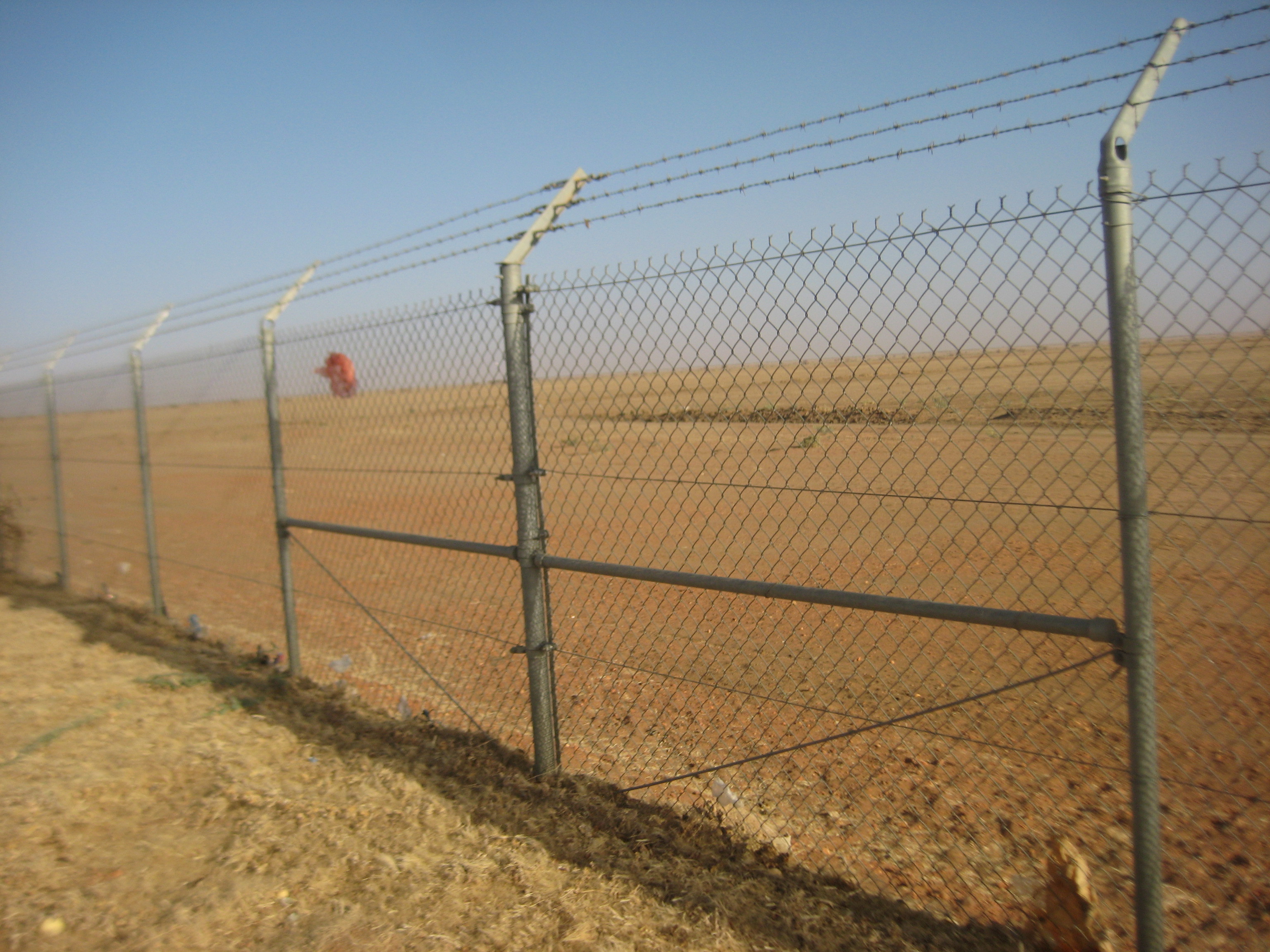green plastic fence, chain link fence mesh, cyclone wire mesh
