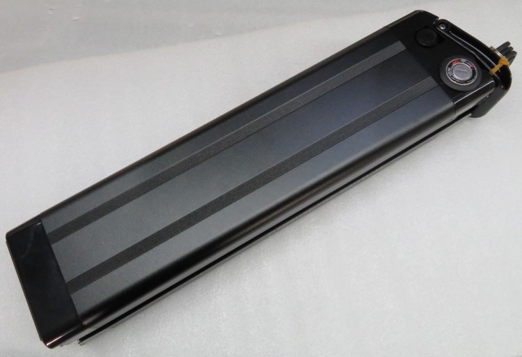 Silver Fish Battery Pack 48V 15Ah for Ebike with 3P Cannon Head Charging Port