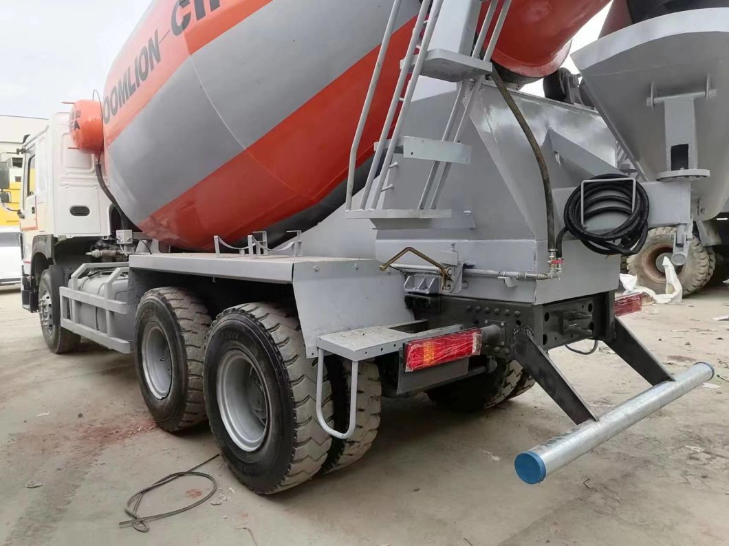 Sinotruck HOWO 6*4 Mixing Tanker Truck