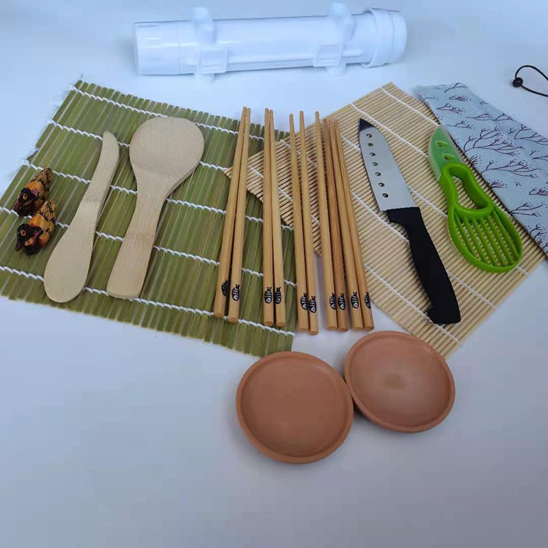 Kitchen Tool Sushi Rolling Mats , DIY Bamboo Sushi Kit Set For Beginner