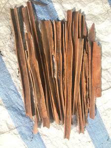 Wholesale Long Cassia Cinnamon Sticks 1% Max Origin Of Vietnam from china suppliers