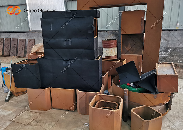 China Superior Design Corten Steel Metal Large Garden Planters Corten Steel Outdoor Rust Color Planters Box