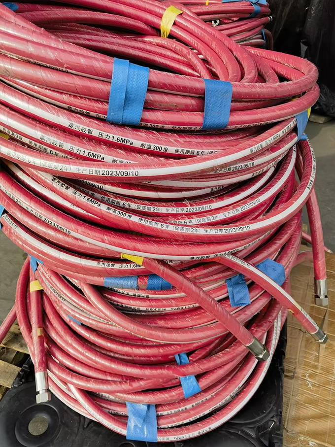 EPDM Synthetic Rubber Steam Pressure Hose Insulated Hot Water Hoses