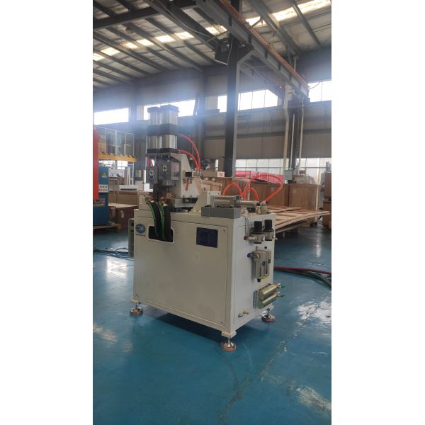 Pneumatic 8Mm Flash Butt Welding Machine For Square Pipe Copper Wire Steel Bar Welding