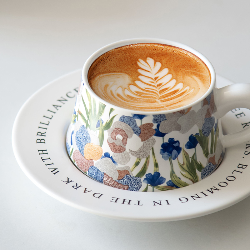 Black Ceramic Coffee Cups With Saucer And Dessert Plate Flower Design Latte Art Cups