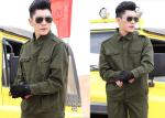 Army Green Military Officer Dress Uniforms Comfortable Cuffs With Metal Buttons