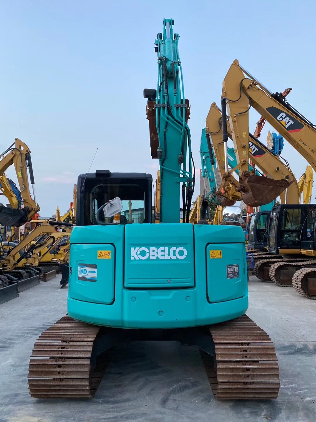 Secondhand Kobelco Excavator SK75 with Original Hydraulic Valve and Low Working Hours