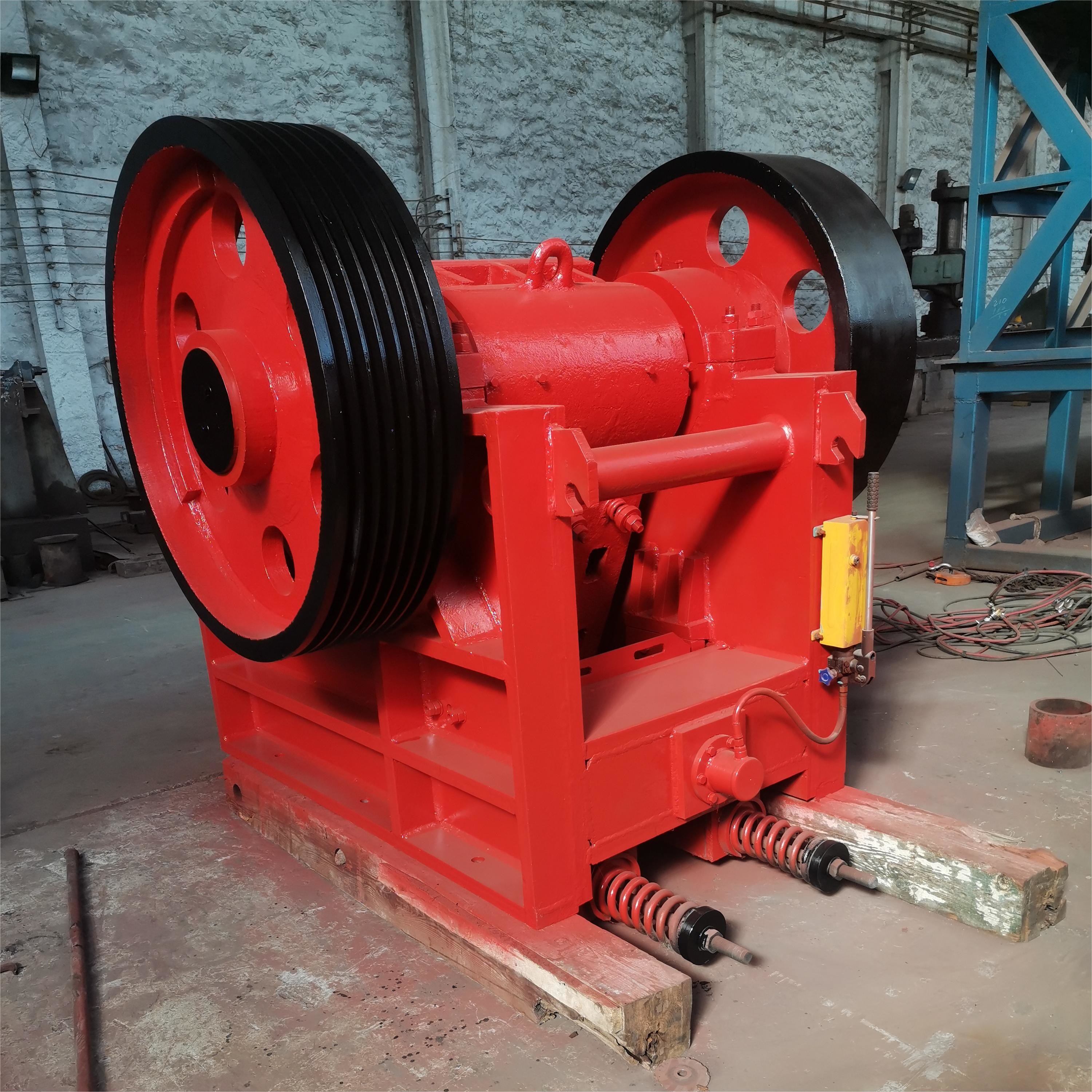 Stainless Steel 85 Kg Laboratory Rock Crusher With 1 Year Warranty
