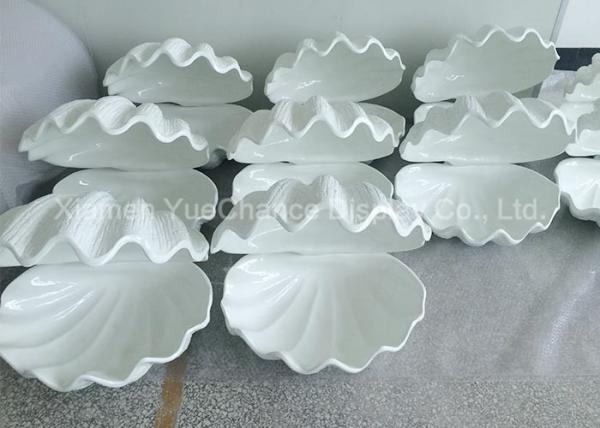 Pearl White Color Window Display Decorations Fiberglass Sea Shell Bag Display