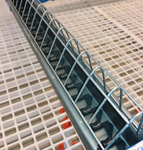 Galvanized Steel Adjustable Height Corrosion Resistant Poultry Feeding System for Broilers