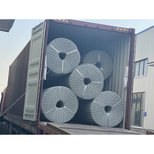 Six Lines Pipeline Reinforced Welded Wire Mesh Anti Rust For Oil And Gas
