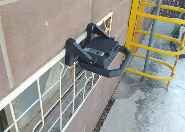 20W 1800-2000 Lumens Portable LED Flood Lights Two Ways Powered With Magnet