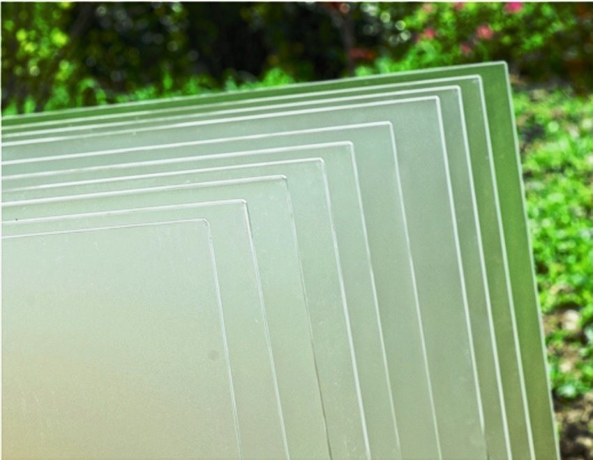 Toughened Solar Photovoltaic Glass Panel Low Iron Anti Oxidation