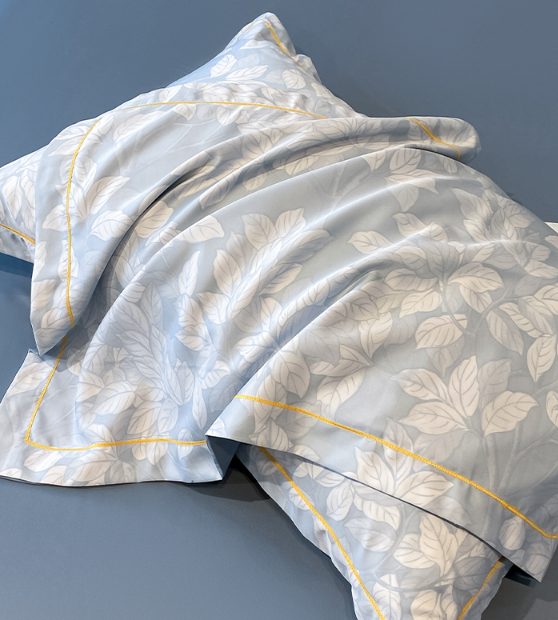 National Standards Color Fastness Grade Ice Silk Bedding Set Bed Cover Sheet for 2.0m Bed