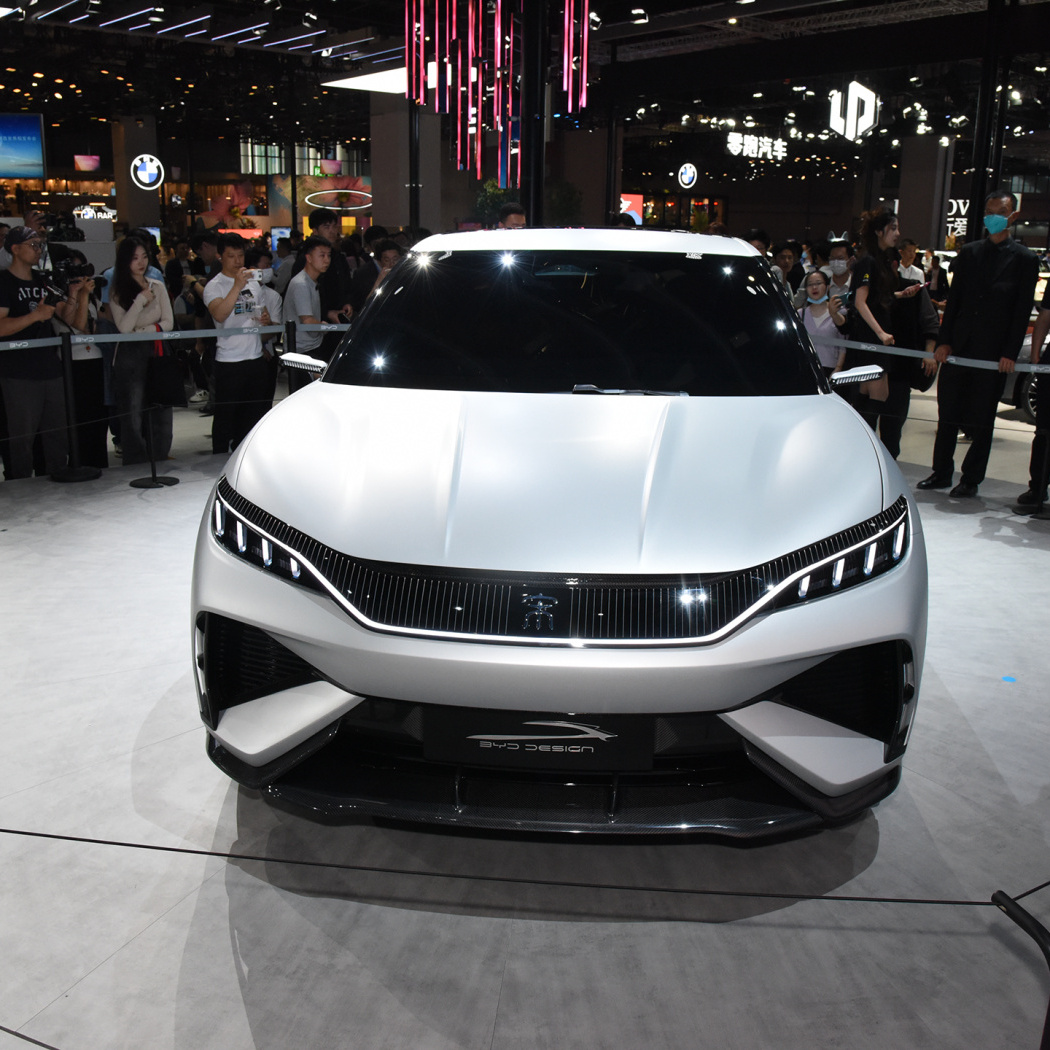 2023 BYD Song L Model Luxury SUV 5 Seats Electric Vehicle with Max Speed of 160 Km/h and Charging Time of 0.5 Hour