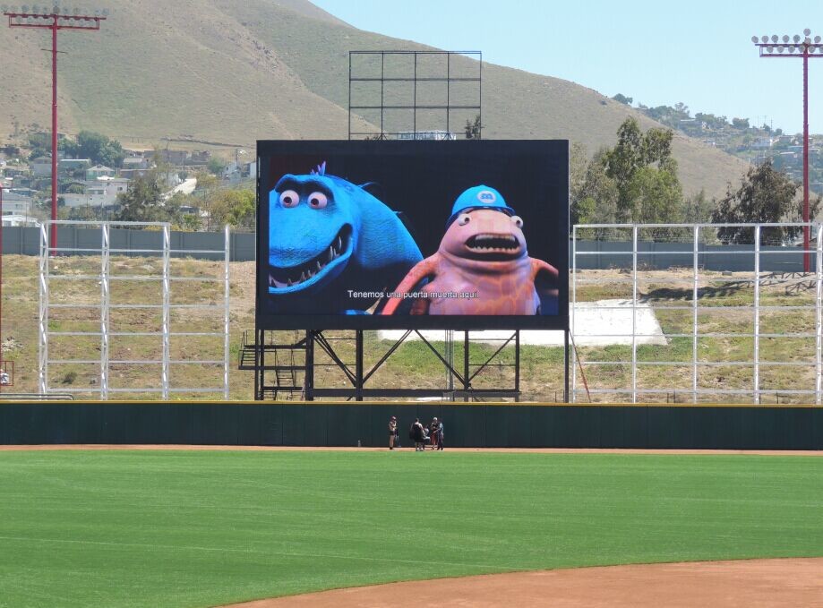 Large Viewing Angle P10mm Large Outdoor LED Display Screens Smooth Display anti-static electricity full color display