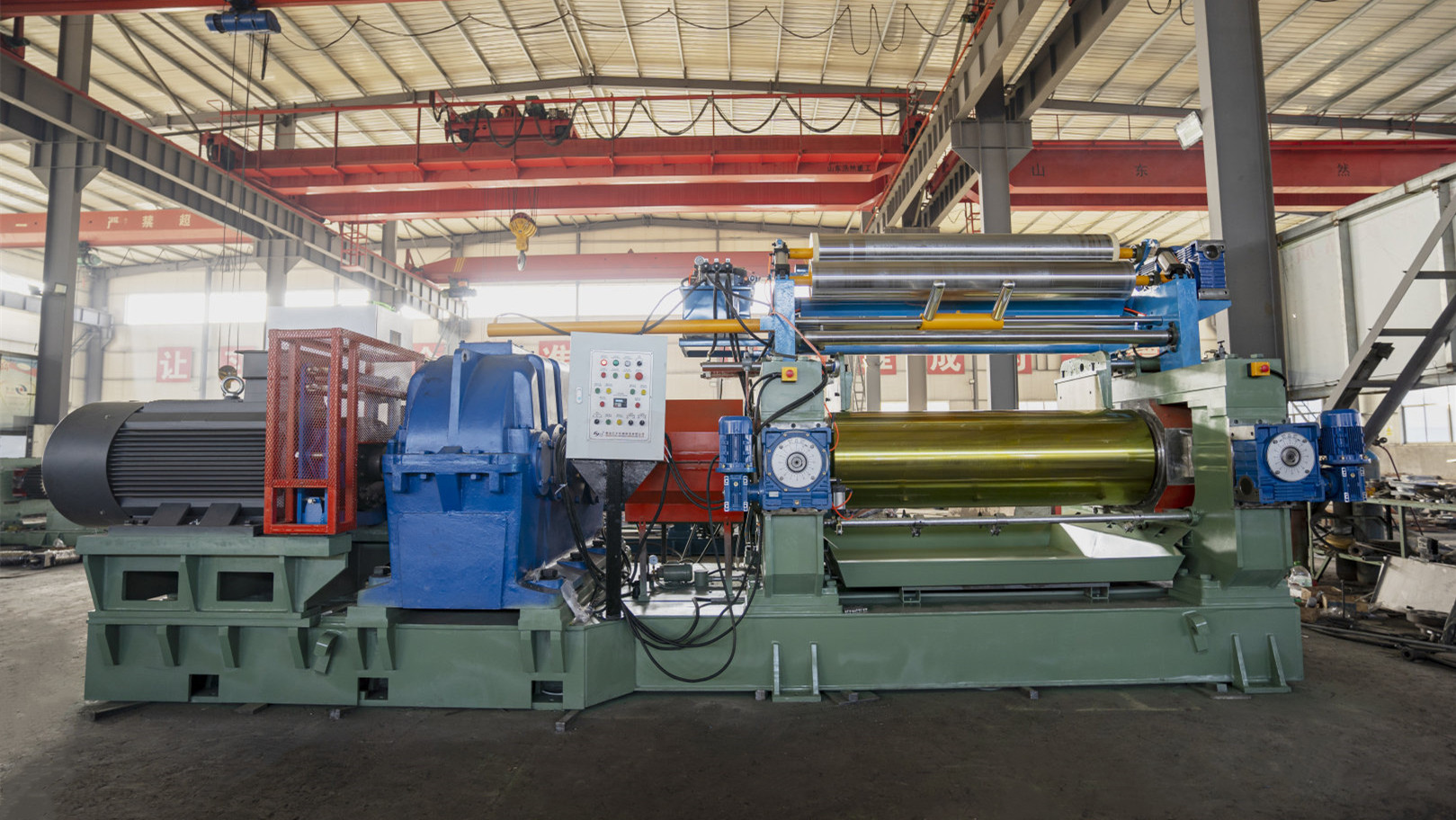 Rubber Mixing Mill with Roll Ratio 1 1.27 and Overall Size 5200x2000x1830 mm