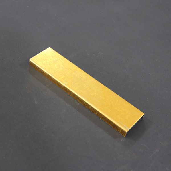 Moisture Proof Light Gauge Metal Stud Building Materials Galvanized Gypsum Stud And Track