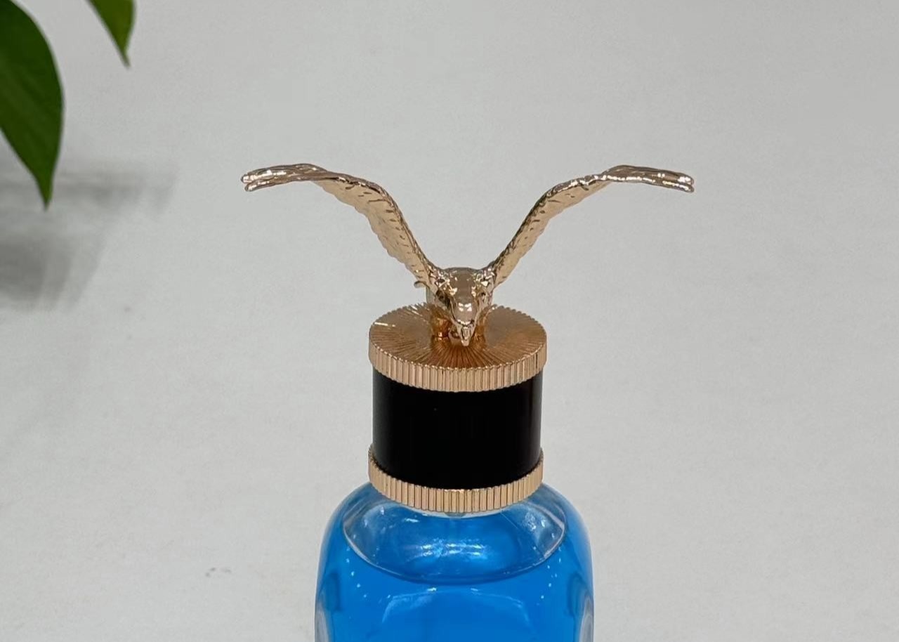 Luxurious Eagle-Shaped Zamak Perfume Caps Zinc Alloy Perfume Bottle Lids