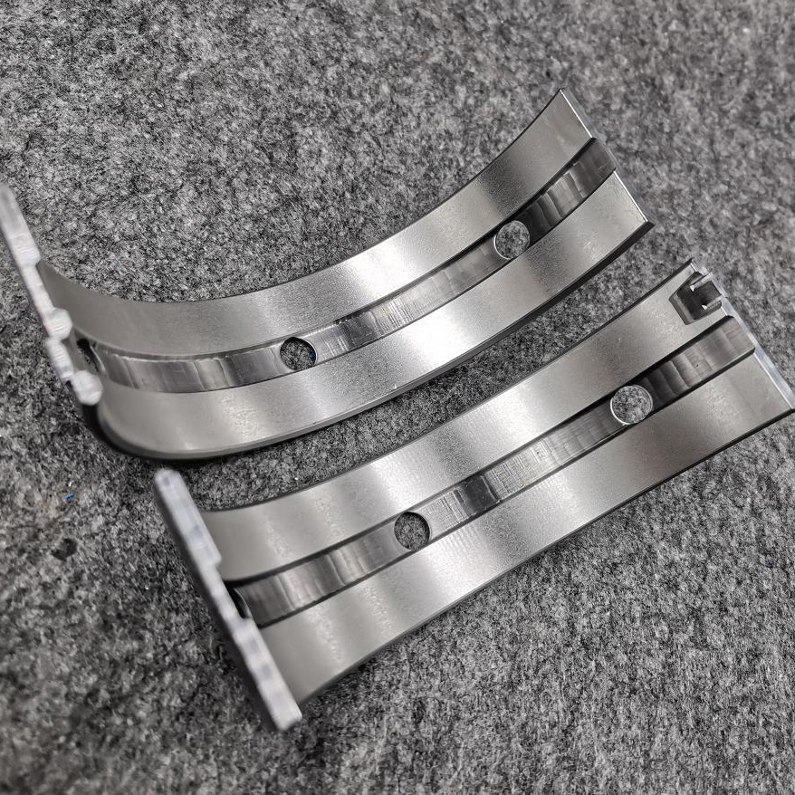 WEICHAI WP13 SINOTRUK HOWO SITRAK C7H TX C9H SHACMAN X3000 LGMG MT96 Main Bearing Made of Titanium for Heavy Duty Trucks