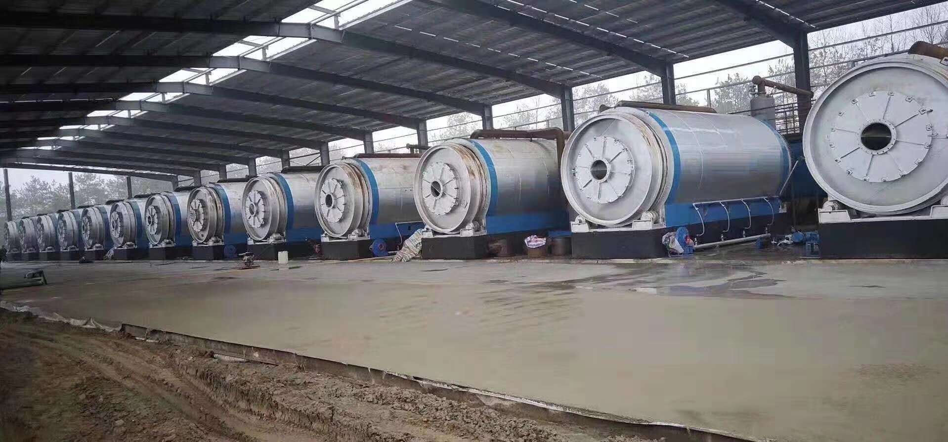 Engineer Guided Installation Pyrolysis Plant for Recycle Waste Tire Tyre Plastic Sludge