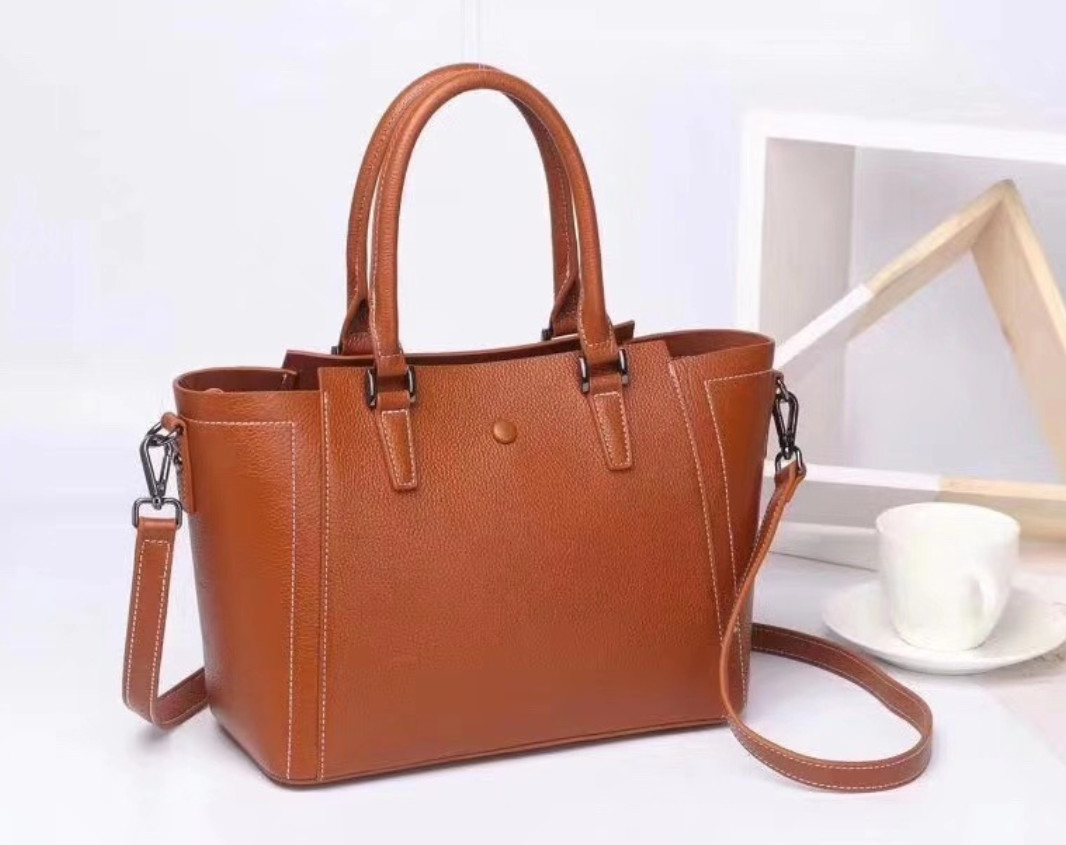 Polyester Cotton Lining Red Cow Leather Tote Handbags For Women