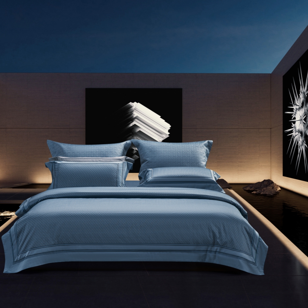 Customized Washed Cotton Double Layer Yarn Quilt Cover and Bed Sheet Set for Weddings