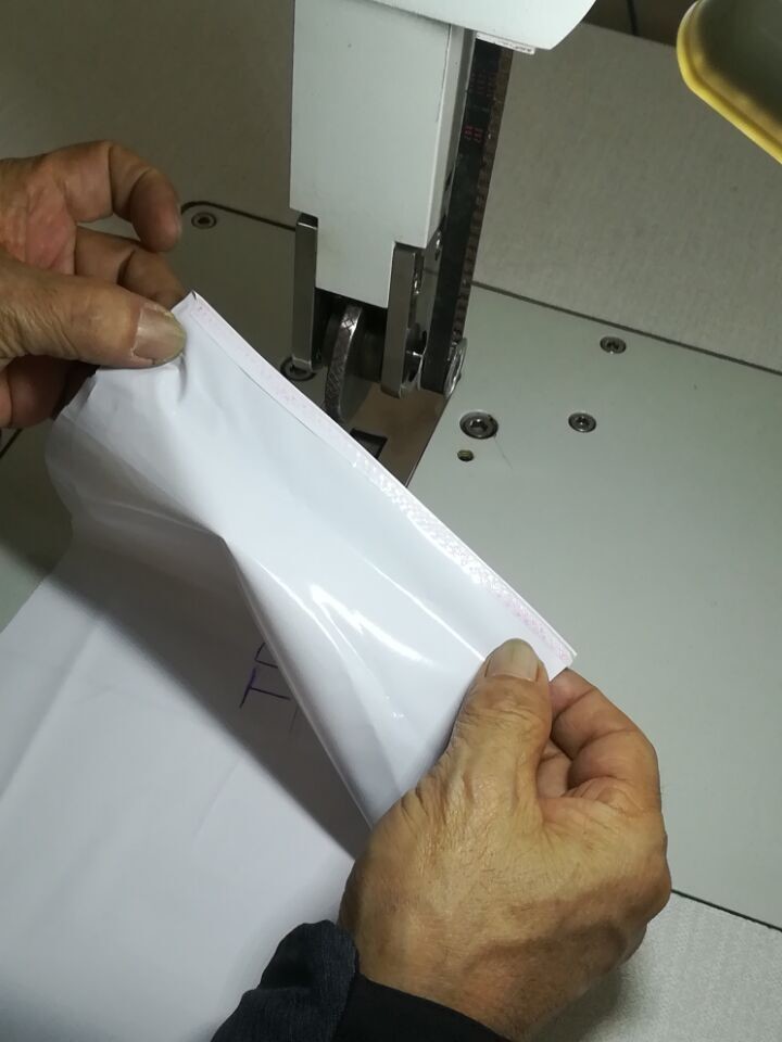 800W Ultrasonic Titanium Rotary Wheel Ultrasonic Sealing Machine for Special Material Taffeta