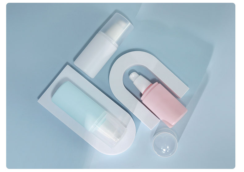 PE Material Cosmetic Lotion Bottles 80ml / 100ml Sunscreen Lotion Bottle For Cosmetics Shampoo