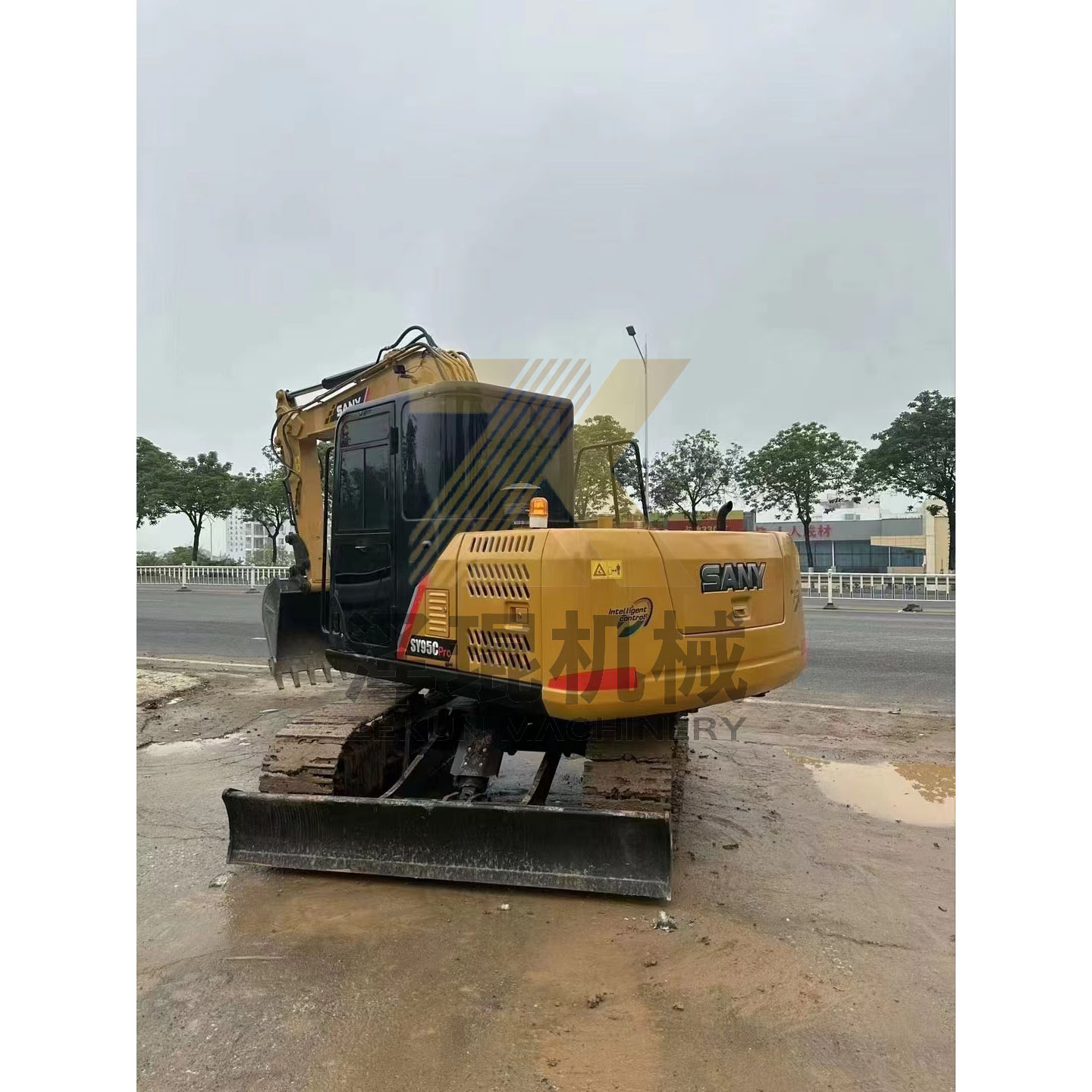 Used Mini Excavator SANY SY55C SY60C SY75C SY95C SY135C SY215C Pro with Kubota Engine