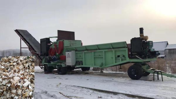Mobile Wood Chipper/Crusher Machine,Composite Industrial wood chipper for