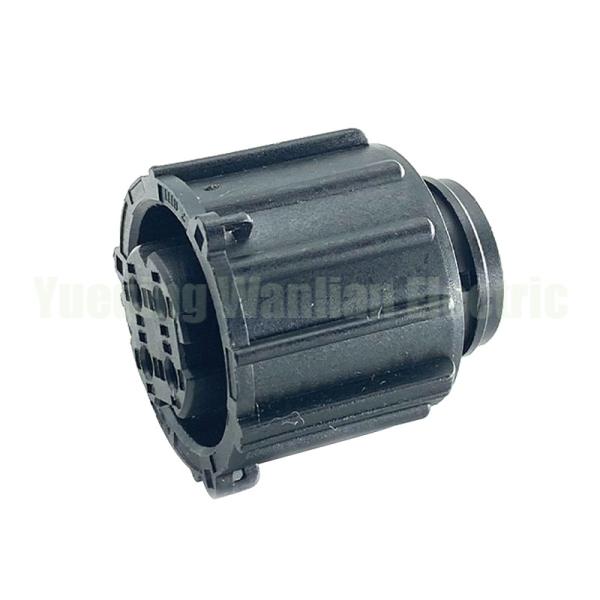 4 Pin 17984000002 Round Waterproof Automotive Electrical Plug Auto Cable