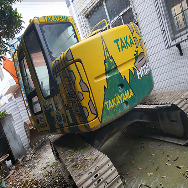 Hitachi 135 second-hand 13.2 ton excavator is on sale/Hitachi 135 used excavator