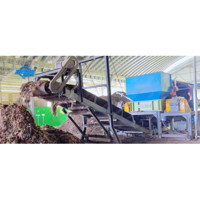 High Efficiency Low Energy Consumption Multifunctional Tracked Mobile Shredder for Waste Processing