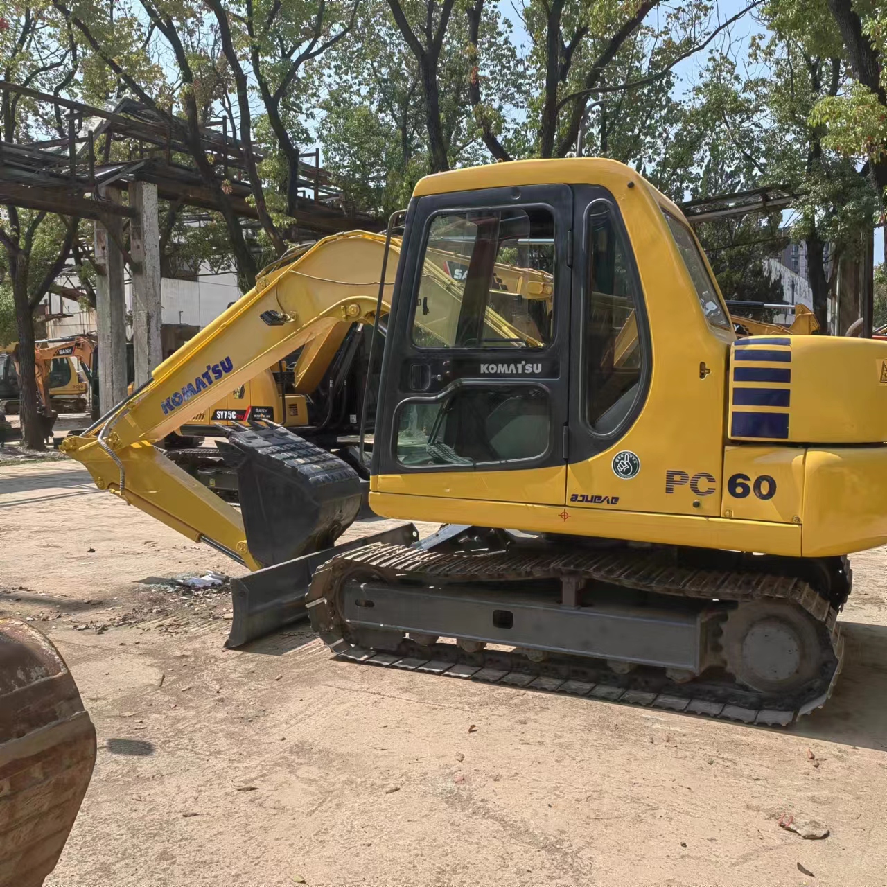 Used Komatsu Mini Excavator PC60 Original Komatsu 60 Professional Tracked Excavator