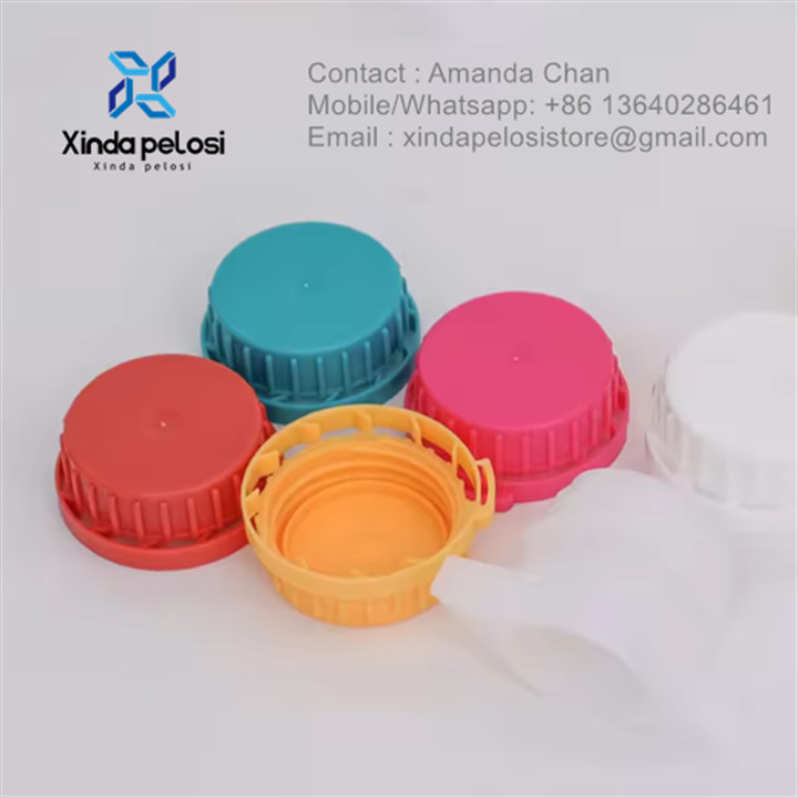 Customized Factory Plastic Water Soda Juice Milk Bottle Colorful Plastic Screw Cap