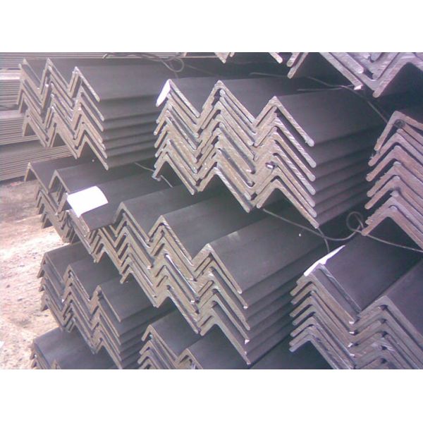 Hot Dipped Galvanized Steel Angle Bar Dimensions 200 * 125 mm