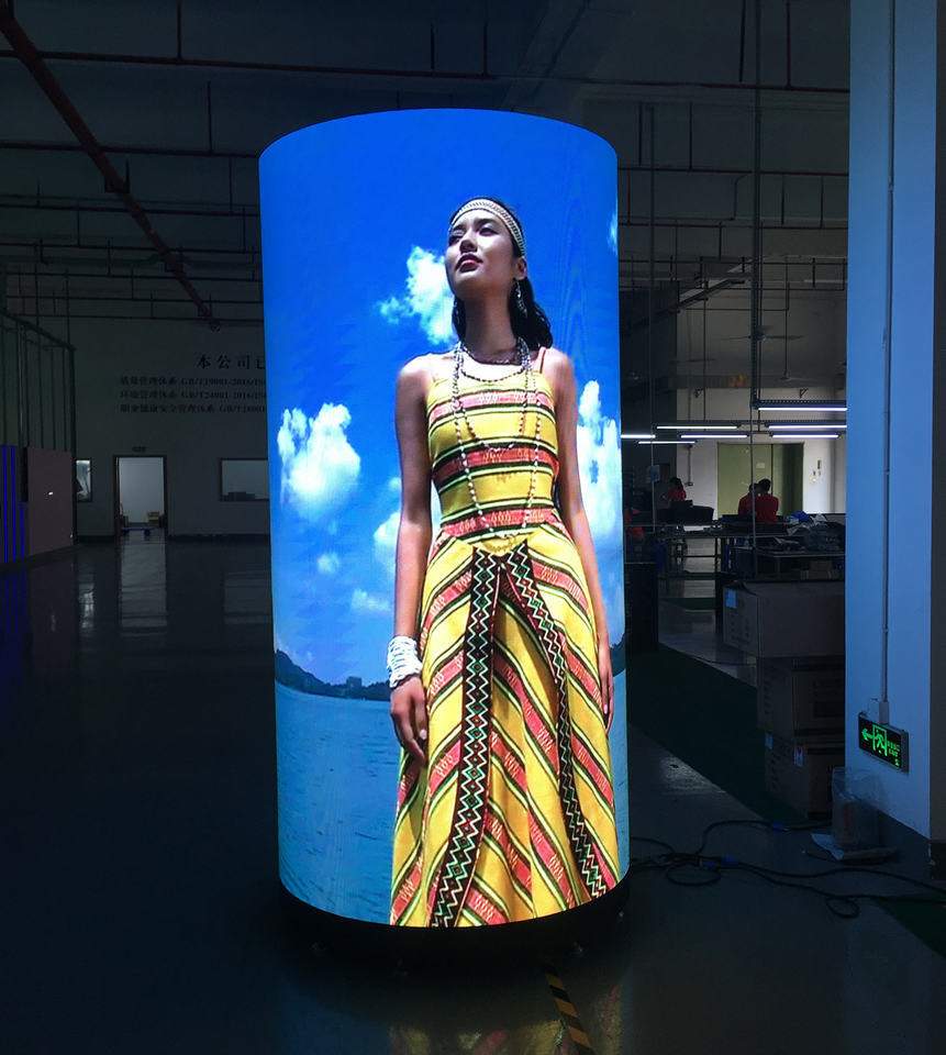 Customized Indoor LED Flexible Display Module Adjustable With High Refresh Rate